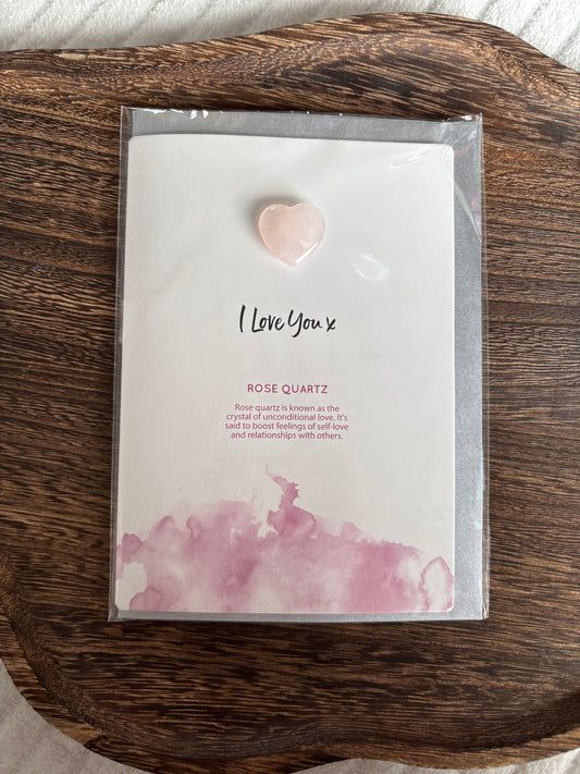 Edelsteen wenskaart met rozenkwarts hartje – “I Love You x”